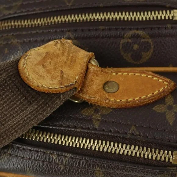 Authentic LOUIS VUITTON Monogram Reporter GM Shoulder Bag M45252 LV